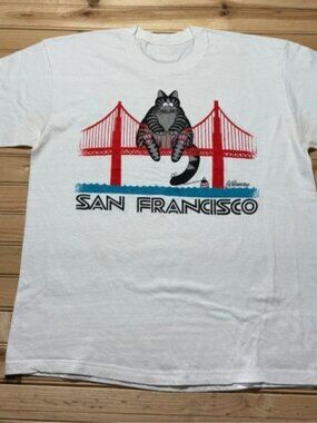 Vintage San Francisco Cartoon Cat Golden Gate Bridge T-shirt